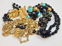 VNTG Lisner BSK & Fash Black & Gold Tone Clip Earrings Necklace & Bracelet
