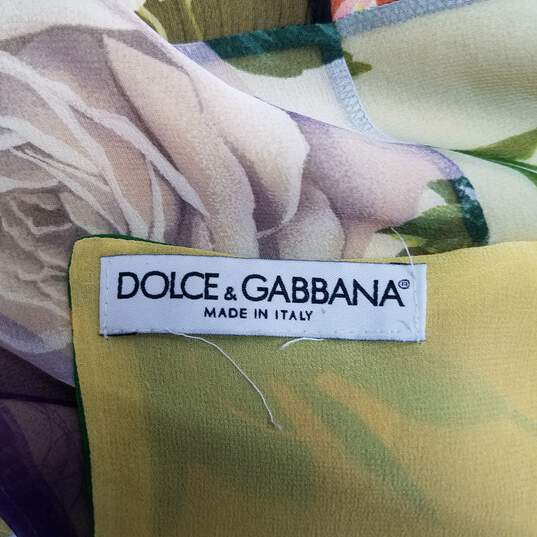 AUTHENTICATED DOLCE & GABBANA 70in SILK FLORAL PATTERNED SCARF image number 5