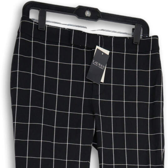 NWT Womens Black White Check Flat Front Skinny Leg Ankle Pants Size 4 image number 3