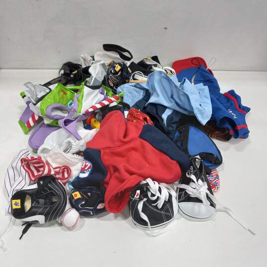Bundle of Build-a-Bear Accessories Clothing & Shoes image number 1