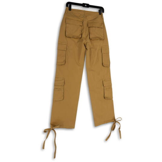 NWT Womens Khaki Flat Front Pockets Straight Leg Cargo Pants Size Medium image number 2