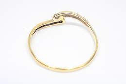 18K Yellow Gold Diamond Accent Ring (SZ 5.25) - 0.8g alternative image