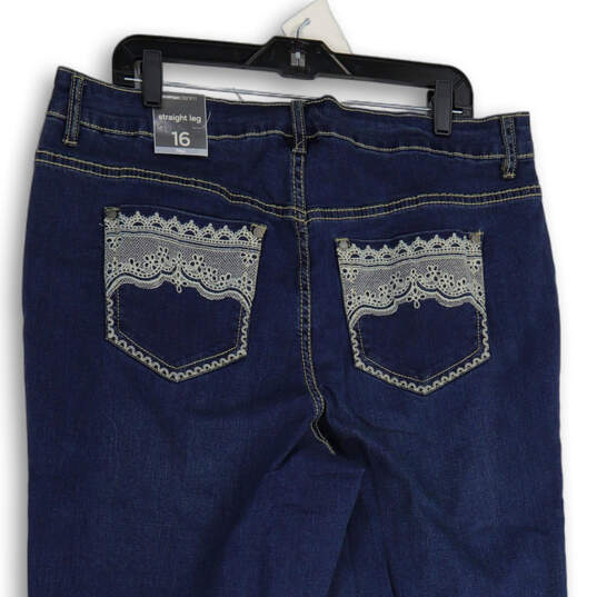 NWT Womens Blue Denim Embroidered 5-Pocket Design Straight Leg Jeans Sz 16T image number 4