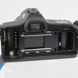 Minolta Maxxum 3000i 35mm SLR Film Camera w/ 50mm Lens alternative image