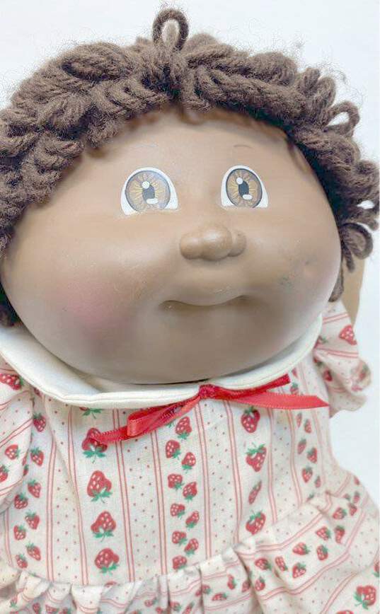 Vintage 1982 Cabbage Patch Kids African American Doll With Clothes image number 2