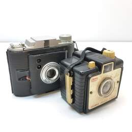 Lot of 2 Assorted Vintage Cameras