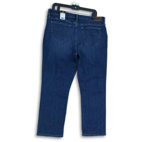 NWT Lee Womens Blue Denim 5-Pocket Design Straight Leg Jeans Size 16P image number 2