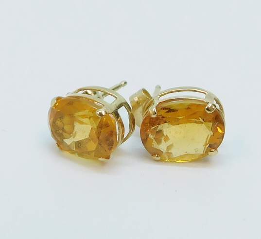 14K Yellow Gold Oval Citrine Stud Earrings 1.4g image number 3