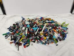 6.5lbs of Assorted Building Lego Bricks