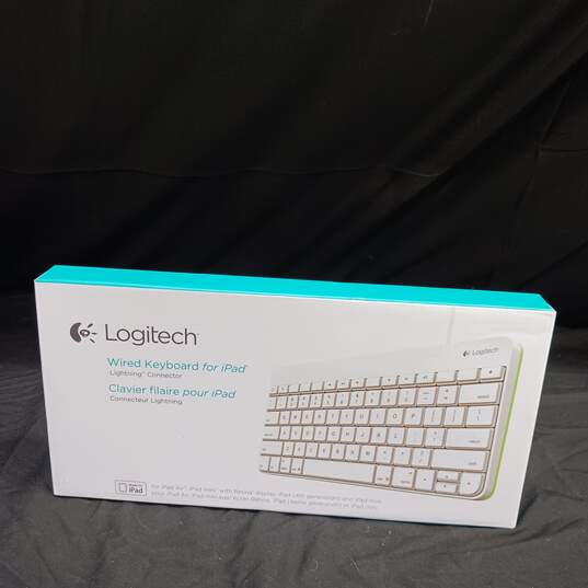 3 Logitech Wired Keyboard for iPad/iPhone image number 7