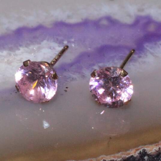 10K Yellow Gold Pink CZ Stud Earrings - 0.5g image number 1
