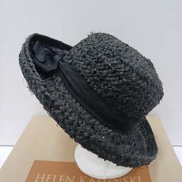 Womens Black Knitted Straw Wide Rolled Brim Front Knot Raffia Hat Size One alternative image