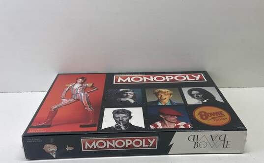 Collector's Edition - David Bowie Monopoly (NEW) image number 2