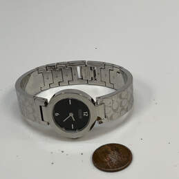 Designer Coach Silver-Tone Water Resistant Chain Strap Analog Wristwatch alternative image