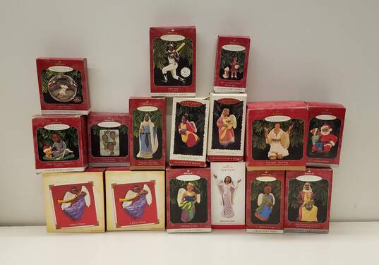 Lot of 15 Assorted Hallmark Christmas Ornaments image number 1