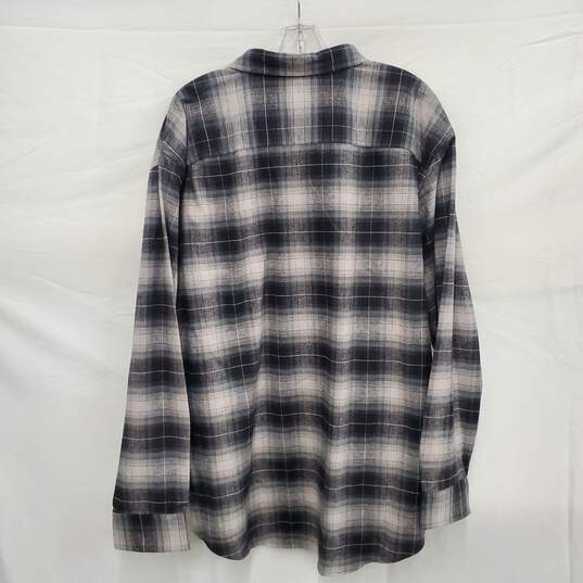 Pendleton MN's Gray Plaid 100% Virgin Wool Long Sleeve Shirt Size XXL image number 2