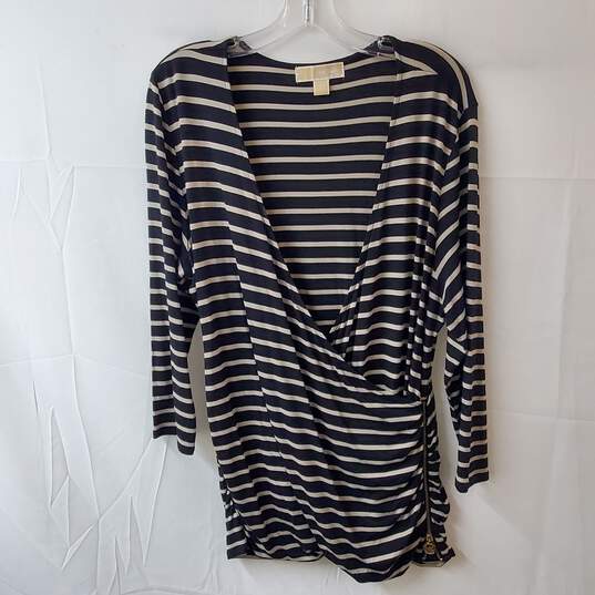 Michael Kors Black & Grey Striped Wrapped Sweater Size L image number 1
