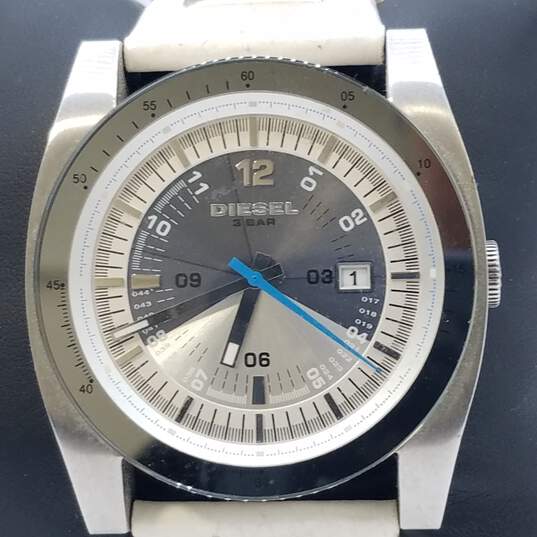 Vintage Diesel 3 Bar DZ 1257 110904 47mm Only The Brave Solid Stainless Steel 3 Bar Water Resistant Day Watch 97g image number 3