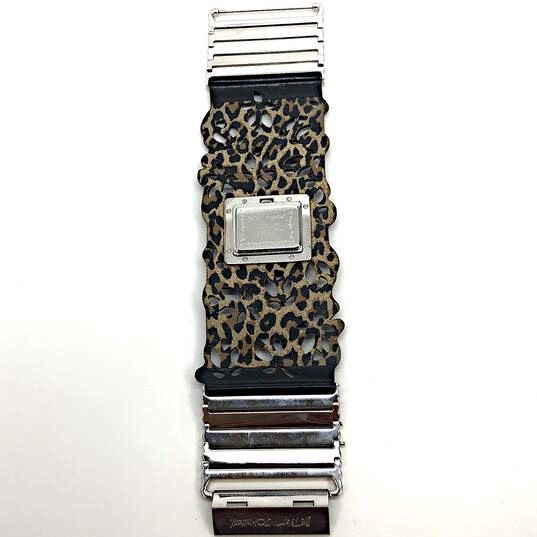Designer Betsey Johnson S301-07 BJ2077 Analog Dial Quartz Wristwatch image number 4