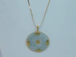 14K Yellow Gold Chinese Good Fortune Jade Disc Pendant Necklace 10.9g alternative image