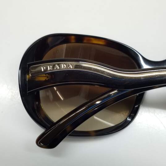 AUTHENTICATED Prada Brown Tort Oval Oversized Sunglasses image number 4