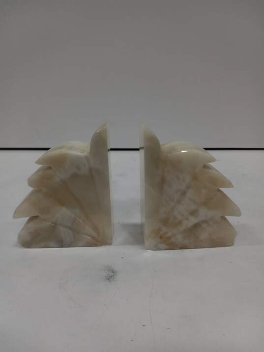 Pair of Marble White/Brown Bookends image number 3