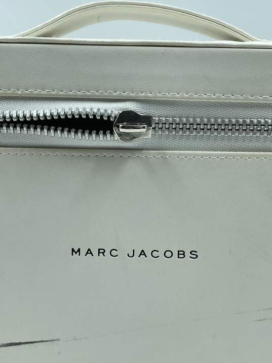 Authentic Marc Jacobs White Box Bag image number 6