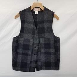 Vintage Filson Garment Buffalo Plaid Mackinaw Vest Size 36. 100% Virgin Wool USA