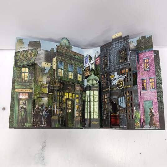 Bundle of 2 Harry Potter Pop Up Books image number 6