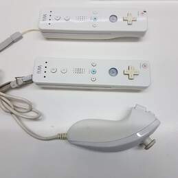 Nintendo Wii Console Lot  - Untested alternative image