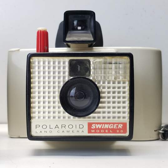 Lot of 3 Assorted Vintage Polaroid Cameras image number 5