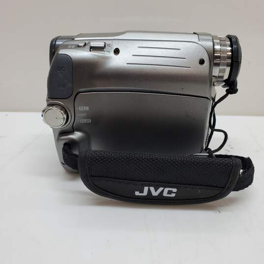 JVC Mini DV Digital Video Camera Silver Model GR-D771U image number 4