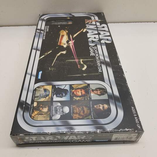 Star Wars ESCAPE FROM DEATH STAR Board Game w/ Grand Moff Tarkin Figure Sealed NIB image number 8