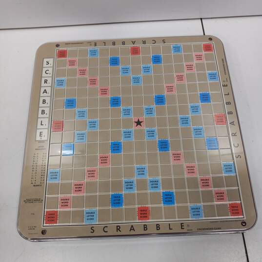 Classic Scrabble Game Edition IOB image number 2
