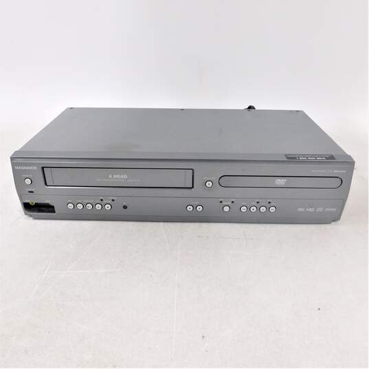 Magnavox MWD2206 Combo VHS VCR DVD Player Recorder image number 1