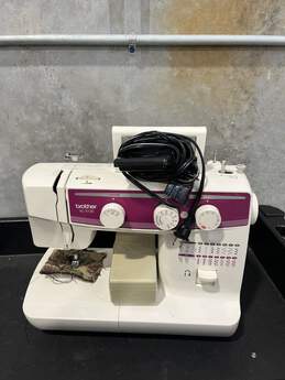 Brother XL-5130 White Mechanical Sewing Machine Not Tested W-0530058-A