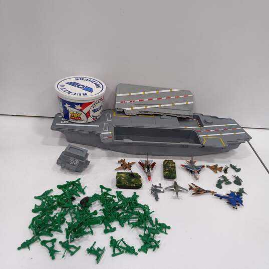 Vintage Red Box Air Craft Carrier w/ Toy Story Bucket-O-Soldiers image number 1
