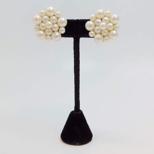 VNTG Icy Rhinestone & Faux Pearl Clip-On Earrings Necklaces & Brooch 129.4g image number 2