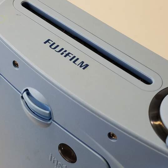Fujifilm Instax Mini 7s Instant Camera image number 2