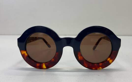 WildFox Twiggy Duo Tone Tortoiseshell Sunglasses Multicolor One Size image number 1