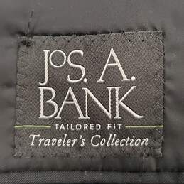 Jos A Bank Men 2PC Black Suit Sz 38R alternative image