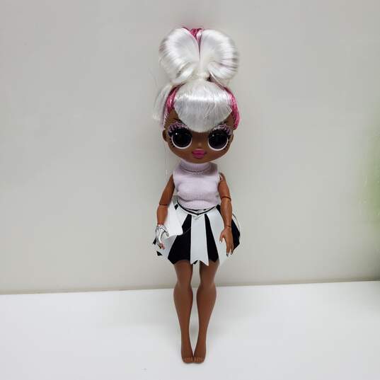 Rainbow High Jr High Fashion Doll +LOL Surprise OMG Movie Magic Doll image number 2
