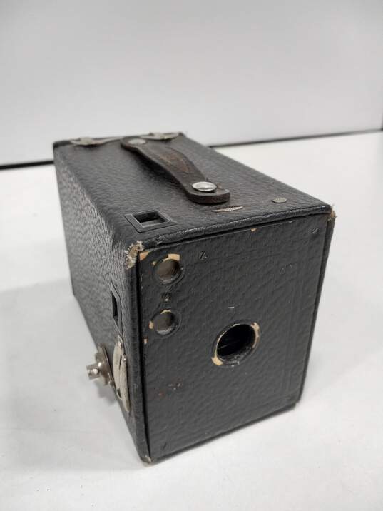 Vintage Kodak No. 2 Brownie Box Camera image number 4