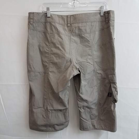 Patagonia women's trail shorts gray size 14 image number 2