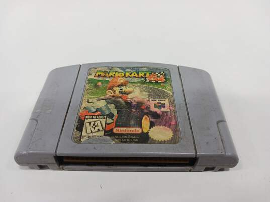 Nintendo 64 Mario Kart 64 Video Game Cartridge image number 1