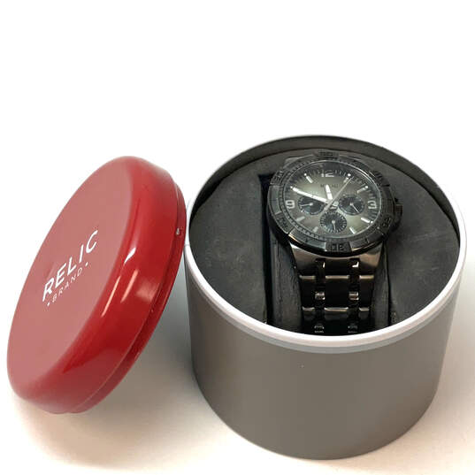 IOB Designer Relic ZR15546 Gray Chronograph Round Dial Analog Wristwatch image number 1