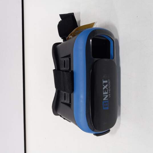 Blue Smartphone Virtual Reality Headset image number 1