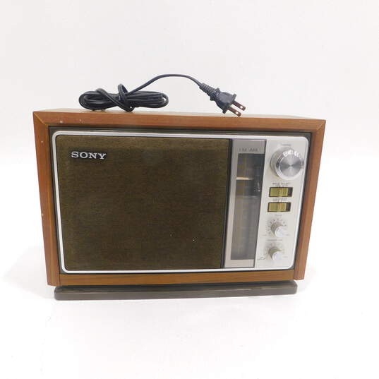 Buy the VTG 1980's Sony ICF-9740W Am/Fm Wood Grain Case Table Top Radio