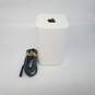 Apple AirPort Extreme 802.11ac (6th Gen) Model A1521 image number 1