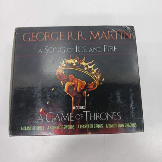 Bundle of 5 George R.R. Martin Game of Thrones Book Box Set image number 2